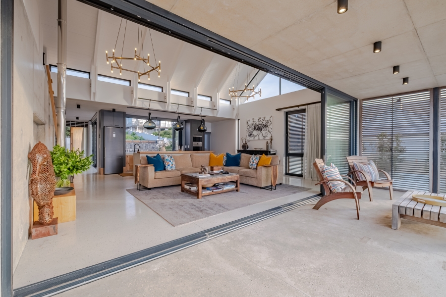4 Bedroom Property for Sale in Onrus Western Cape
